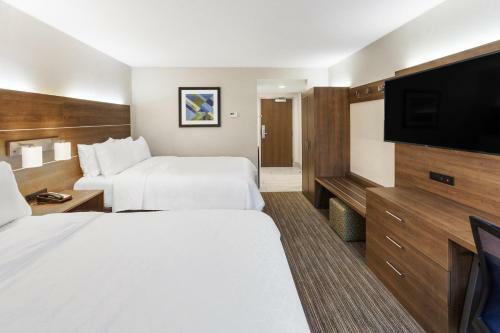 Holiday Inn Express Hotel & Suites Providence-woonsocket