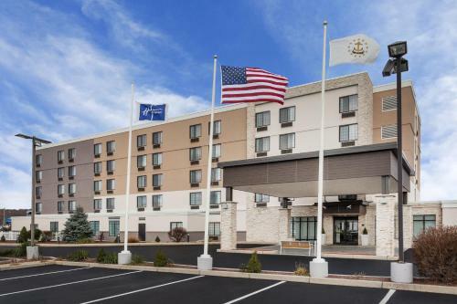 Holiday Inn Express Hotel & Suites Providence-woonsocket