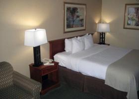 Hotel The Clarion Inn Elk City