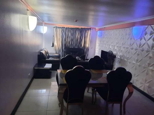 Golden Tulips Apartment Festac