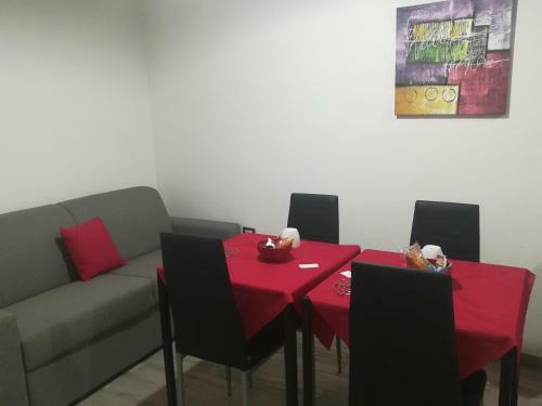 Hostal Domos Loru