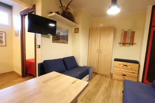 Hostdomus - L'ermellino Apartment