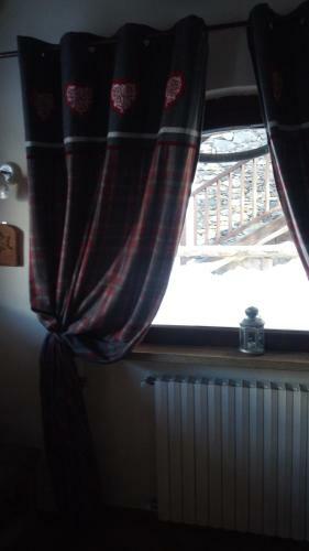 Baita Plagnol Near Sestriere Ski Slopes