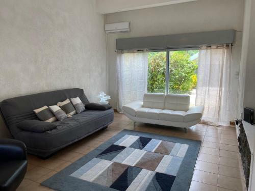 Villa & Bungalow 'coco Des Sables' Les Pieds Dans L'eau