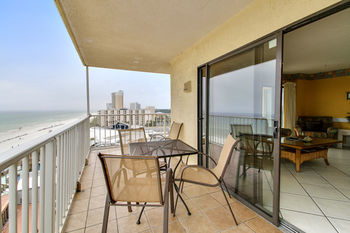 Hotel The Summit Beach Resort By Resort Collection