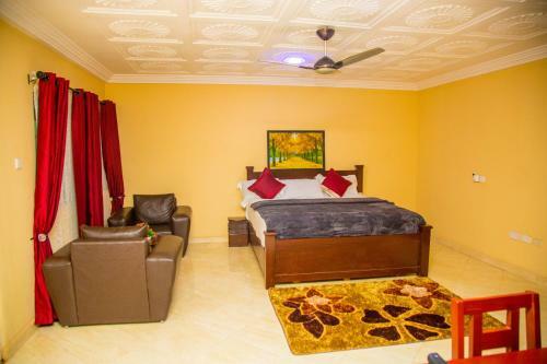 Vihills Hotel