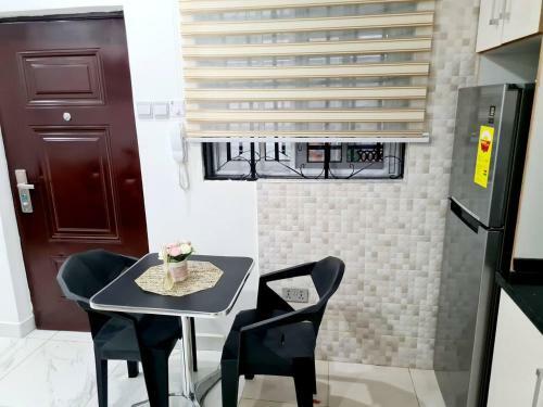 Beautiful 1bed Apartment In Adenta Wifi