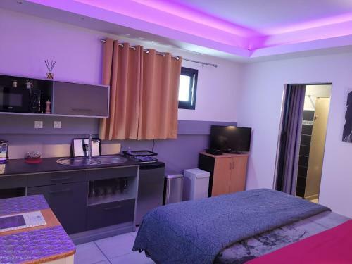 Apartamento Hostal 170 Room 14 Service Appartement