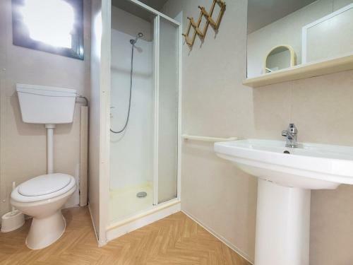 Amazing Mobile Home In Sorso With Garden