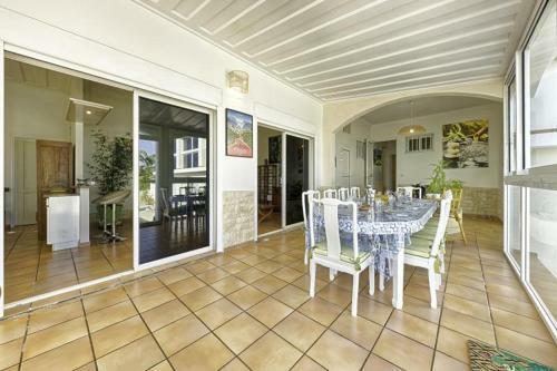 Villa Tsara
