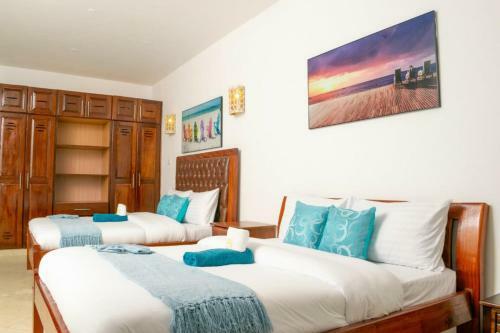 Ocean Front Apartments At La Mera