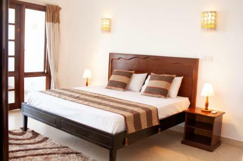 Ocean Front Apartments At La Mera