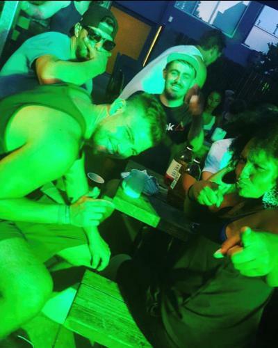 Albergue Travellers Trax @ The Barley Corn