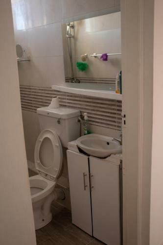 Maggie's 1bedroom Apartment In Nyali