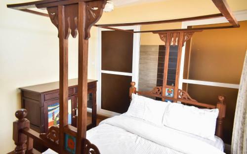 Peacock Luxury Apartments