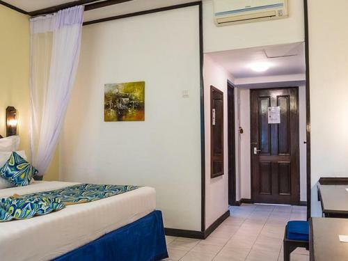 Hostal Room In Bb - Prideinn Flamingo Stardard