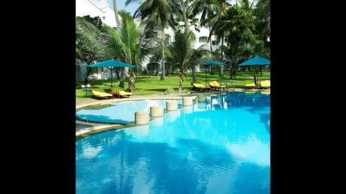 Hostal Room In Bb - Sarova Whitesands Beach Resort Spa