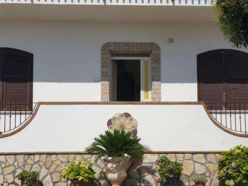 La Casa Delle Bambole Vicino Al Lago E Al Mare
