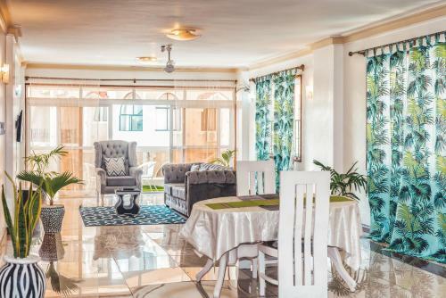 Beachfront Furnished Apartments With Swimming Pool