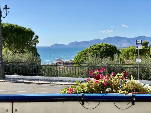 Apartamento Holidaycasa Mike - Con Terrazzo Vista Mare