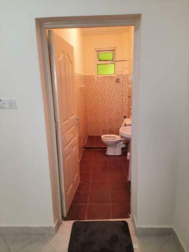 Elegant 3-bedroom Serviced Apartment With Pool
