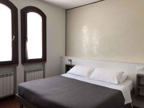 Apartments In Sirmione/gardasee 22559