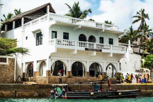 Bed & Breakfast Shela Bahari