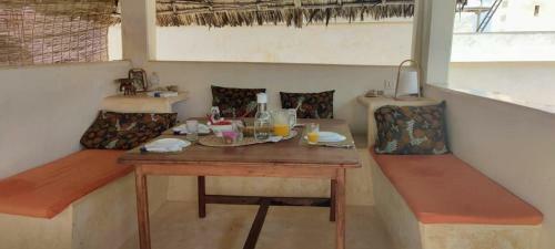 Bed & Breakfast Furaha House