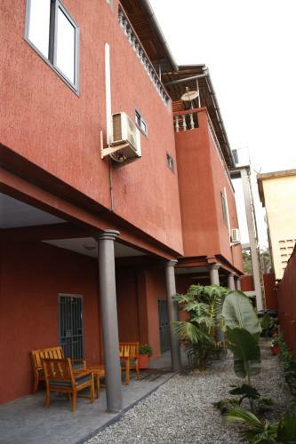 Villa Les Perles Du Bonheur Ny�konakpo�