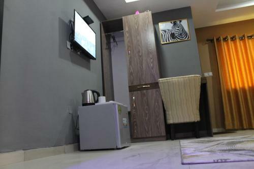 Keqs Hotel