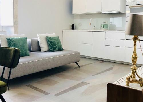 Marialuisa White Suite Apart