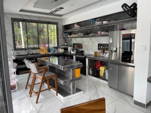 Modern 5-bedroom Villa With Pool, (a Kids Heaven).