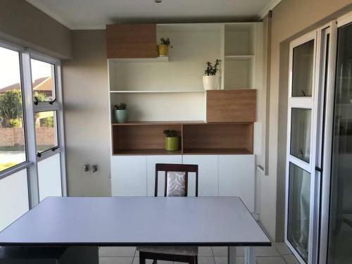 Amani Luxury Airbnb Near The Beach