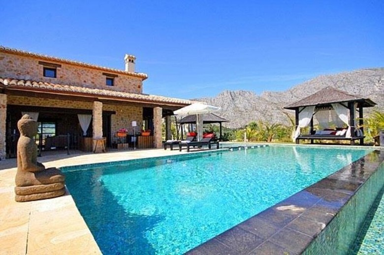 Villa Los Drossos 10 Pax