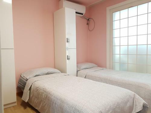 Hostal Geranium Ladies Guesthouse