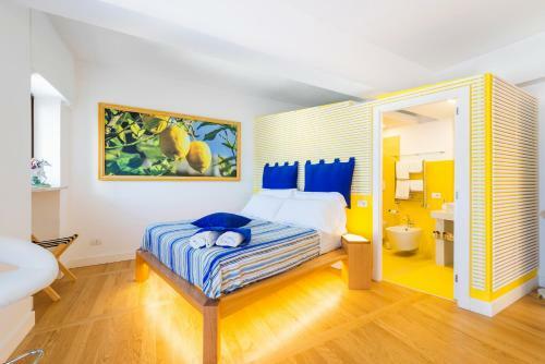 Hostal Luiselle Charming Accommodation Sorrento City Center