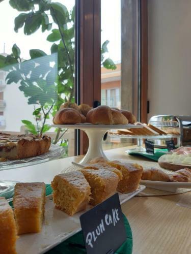 Hostal Luiselle Charming Accommodation Sorrento City Center
