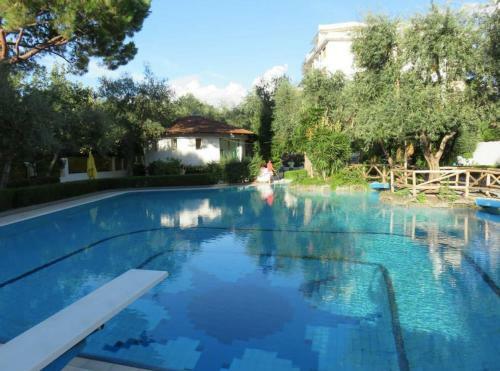 Apartamento La Deliziosa Flat With Pool & Terrace