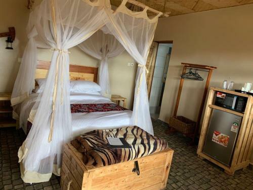 Hostal Enchanting Pallet-themed Olugulu Cottage