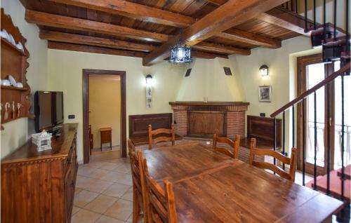 Beautiful Home In Subiaco With 2 Bedrooms