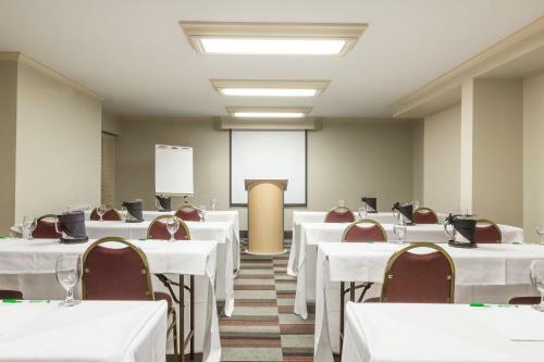 Hotel Four Points By Sheraton New Orleans Airport