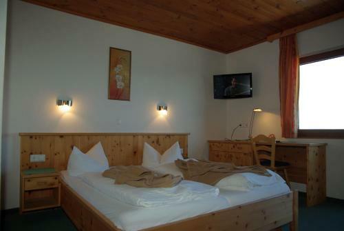 Hostal Almgasthof Fichtenheim - Emberger Alm