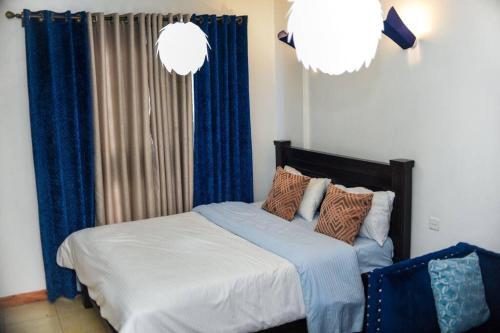 Apartamento West Suites - 112