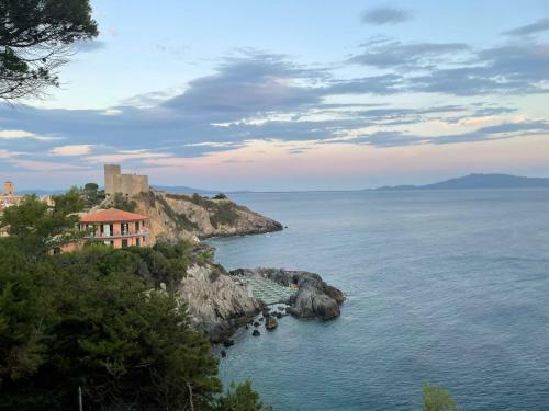 Apartamento Villa Il Molinaccio Con Spiaggia Privata E Terrazza Sul Mare