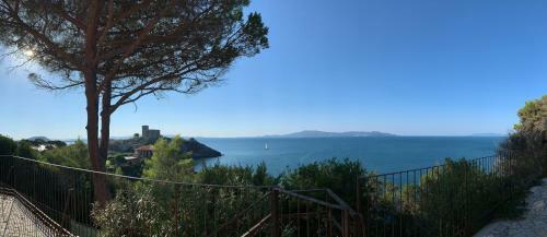 Apartamento Villa Il Molinaccio Con Spiaggia Privata E Terrazza Sul Mare