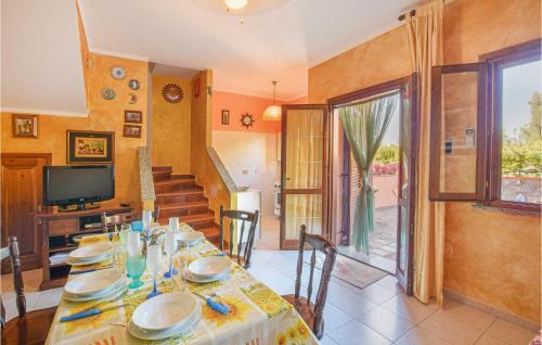 Nice Home In Tanuanella Budoni With 2 Bedrooms
