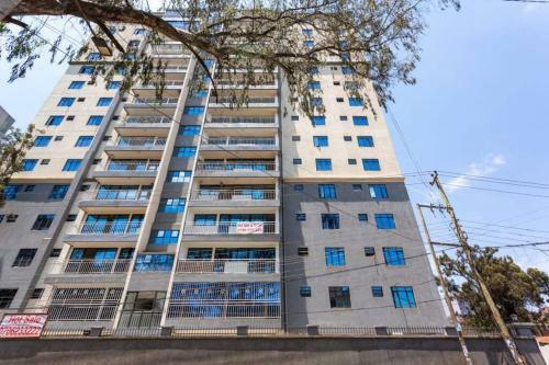 Cozy And Low Budget Studio In A Kilimani Apartment