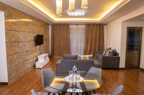 Stunning Homes Apartments - Pool And Gym