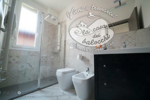 Hostal La Casa Dei Balocchi B&B