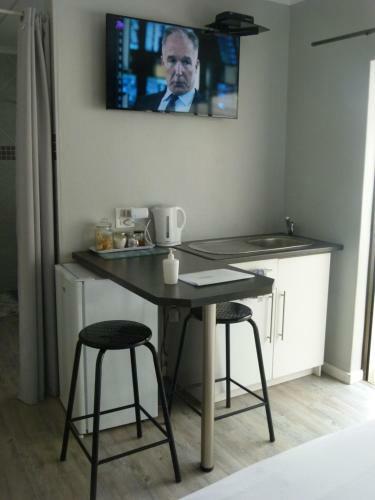 Eland Place Self Catering Guest House
